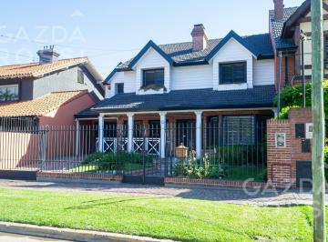 Pasaje Villarino al 548, Adrogué, Almirante Brown